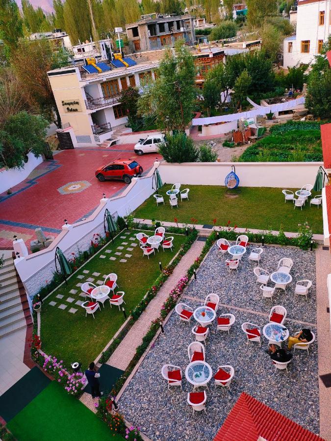 Sangaylay Palace Hotel Leh Exterior photo