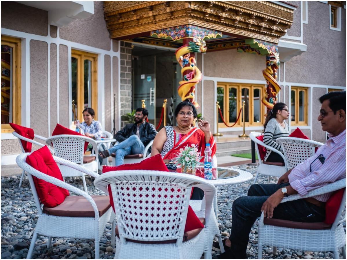 Sangaylay Palace Hotel Leh Exterior photo